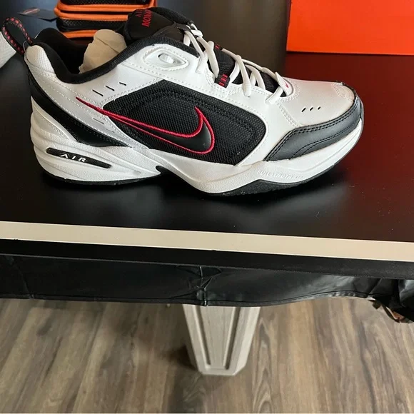 Men\'s Brand New never worn - last pair. Men main image 4